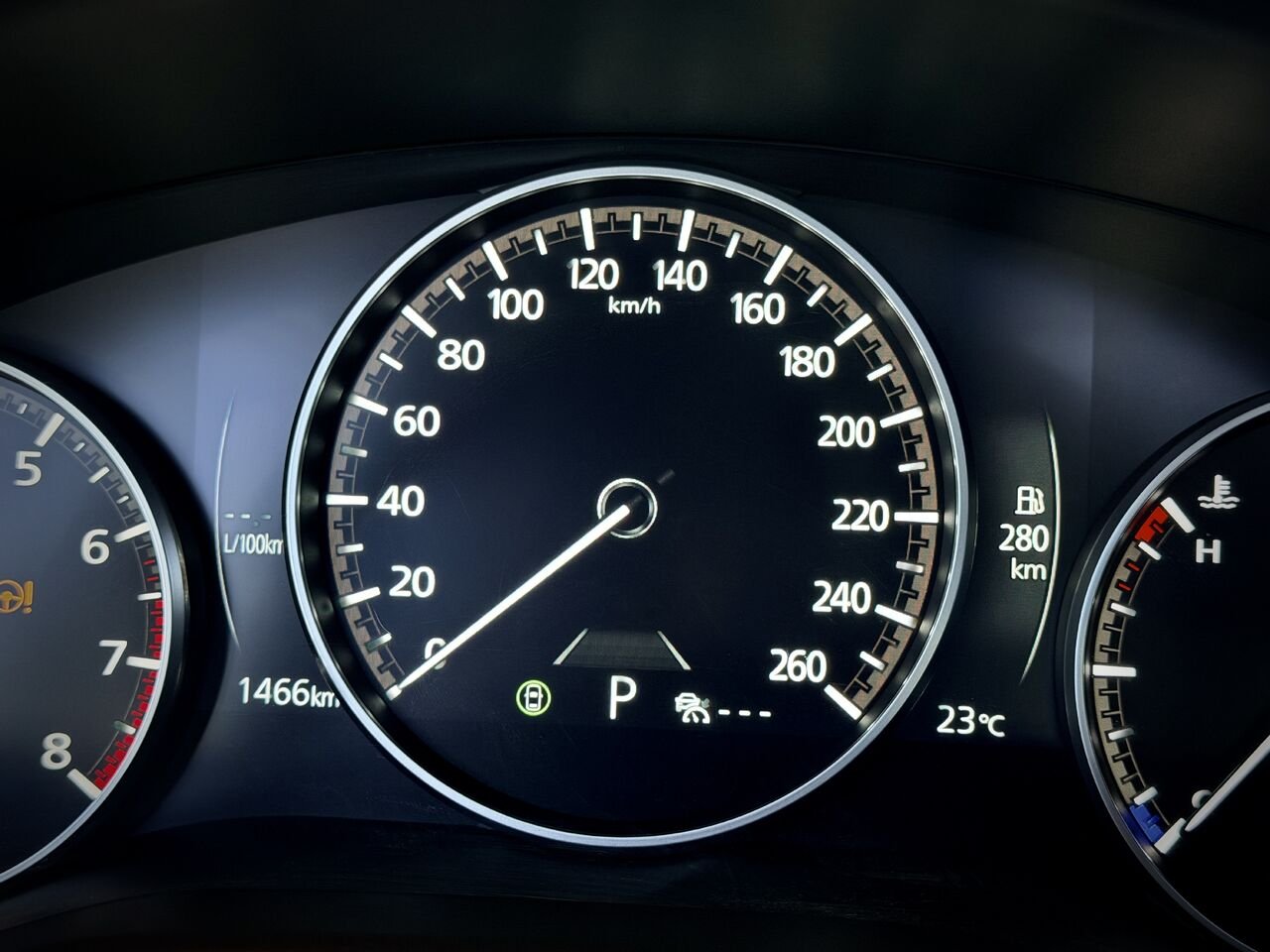 2025 Mazda Mazda3 Grey Notre-Dame-des-Prairies - photo #24