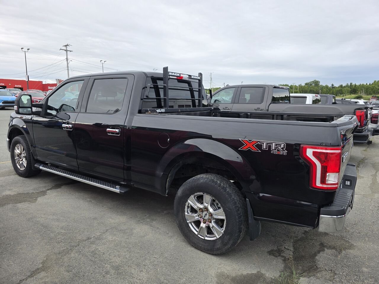 Ford F-150 Cab SuperCrew 4RM 157 po XLT 2016 Noir Rouyn-Noranda - photo #2