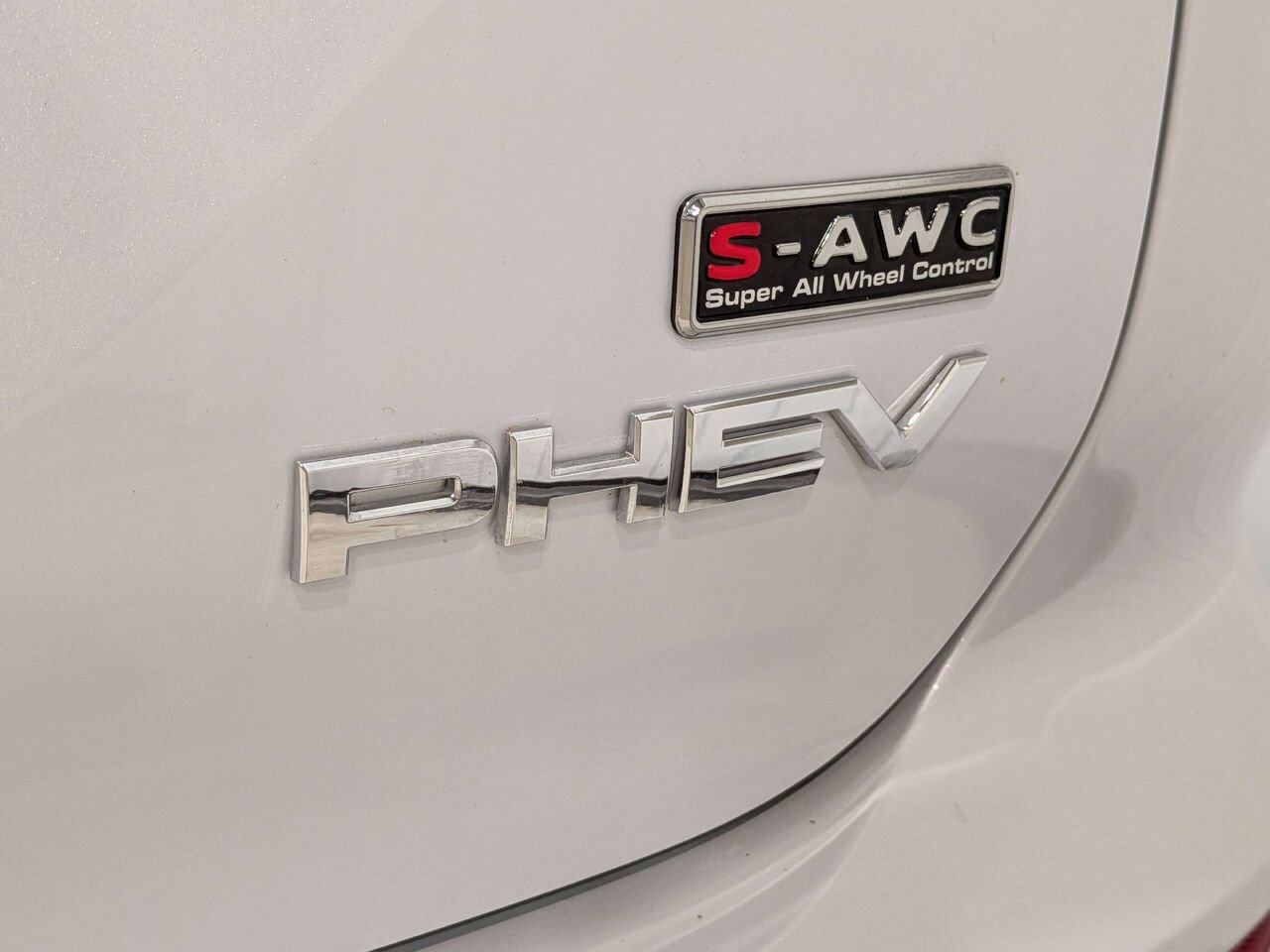Mitsubishi Outlander PHEV 2025 Blanc Val-David - photo #40
