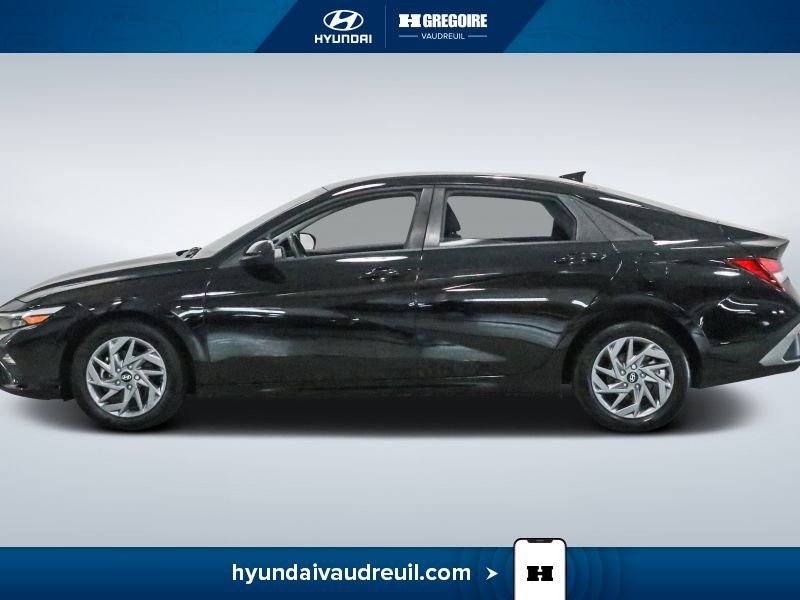 2025 Hyundai Elantra Black Blainville - photo #5