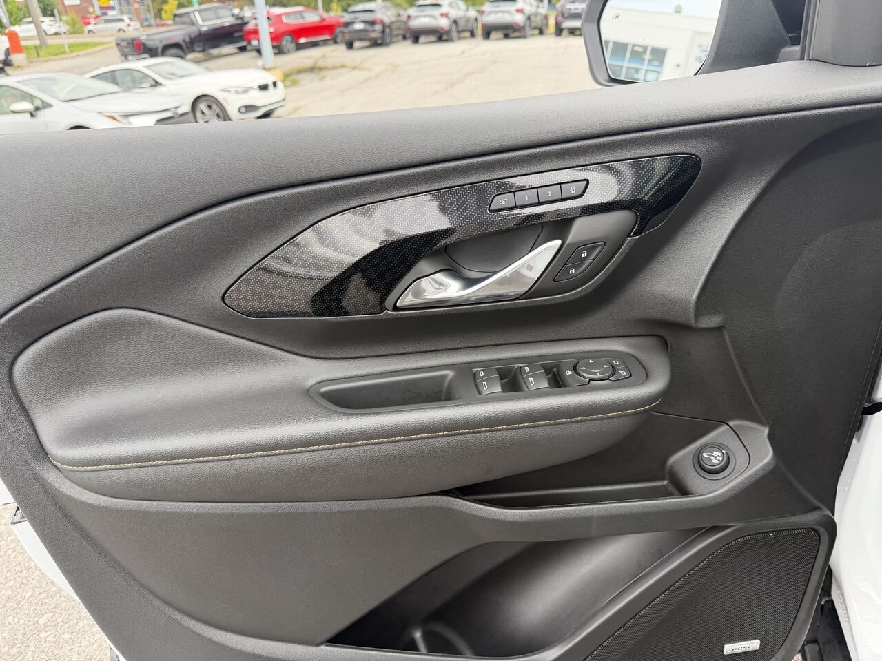 GMC TERRAIN AT4 AT4 4 portes TI 2024 Blanc Gatineau - photo #10