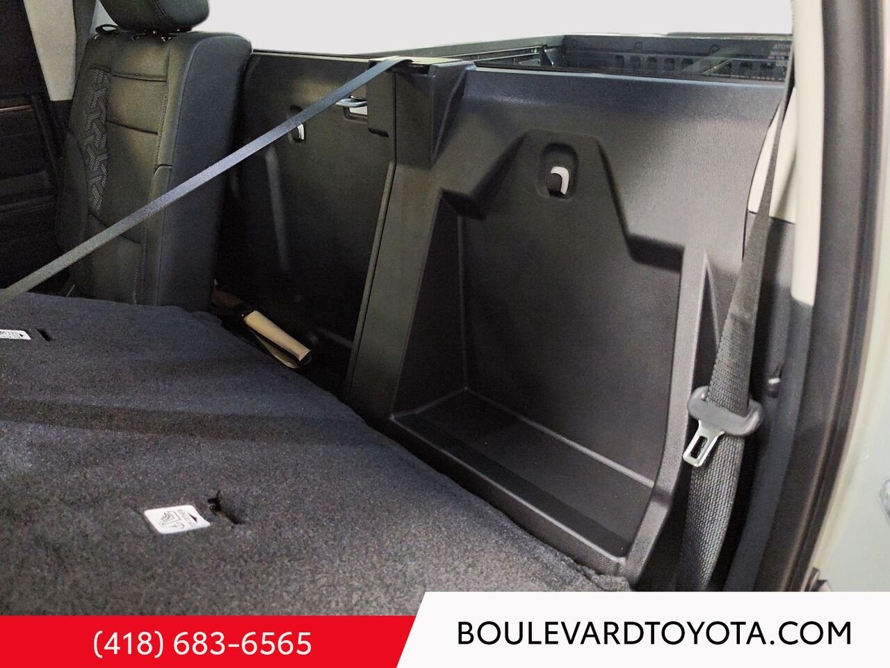 Toyota Tundra 99620A-112 | LIMITED HYBRIDE CREWMAX 4X4 2023 Vert Québec - photo #22