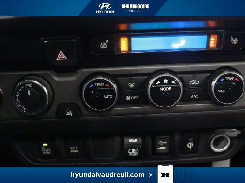 2018 Toyota Tacoma Black Laval - photo #29