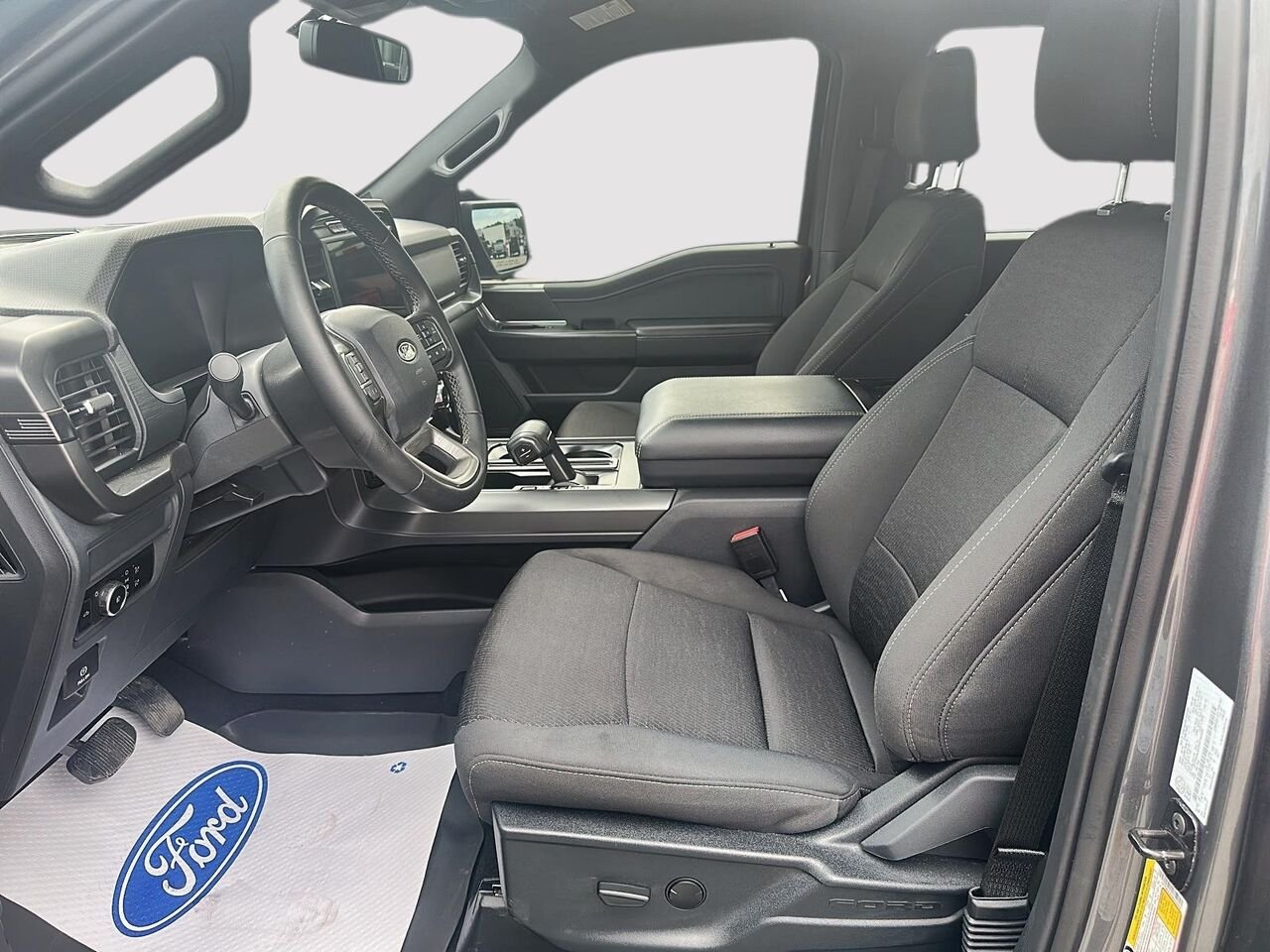 2024 Ford F-150 Grey Rouyn-Noranda - photo #7