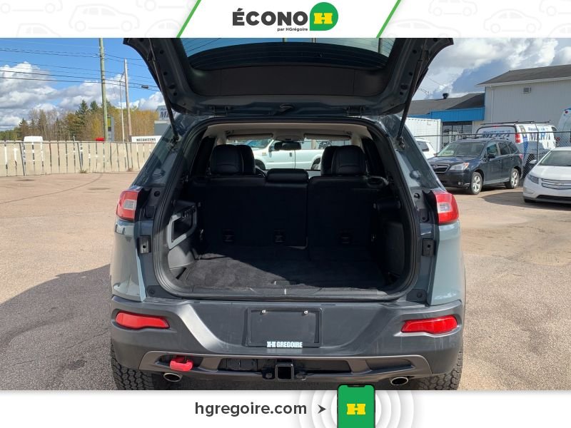 2015 Jeep Cherokee Grey Blainville - photo #20