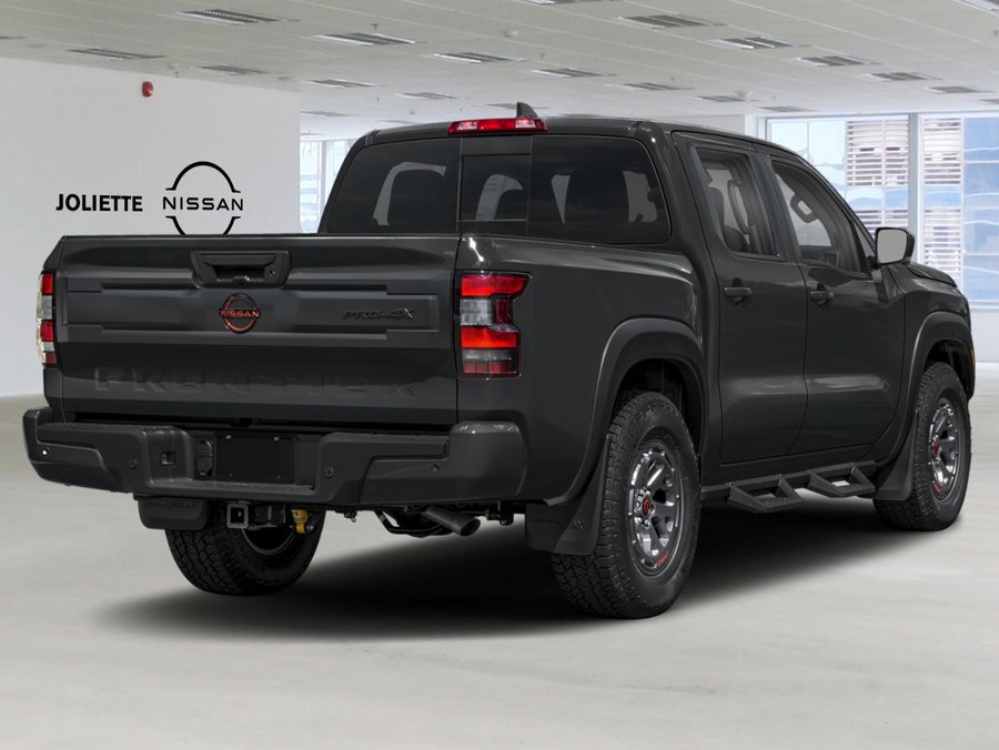 2026 NISSAN Frontier 2026 Super Black