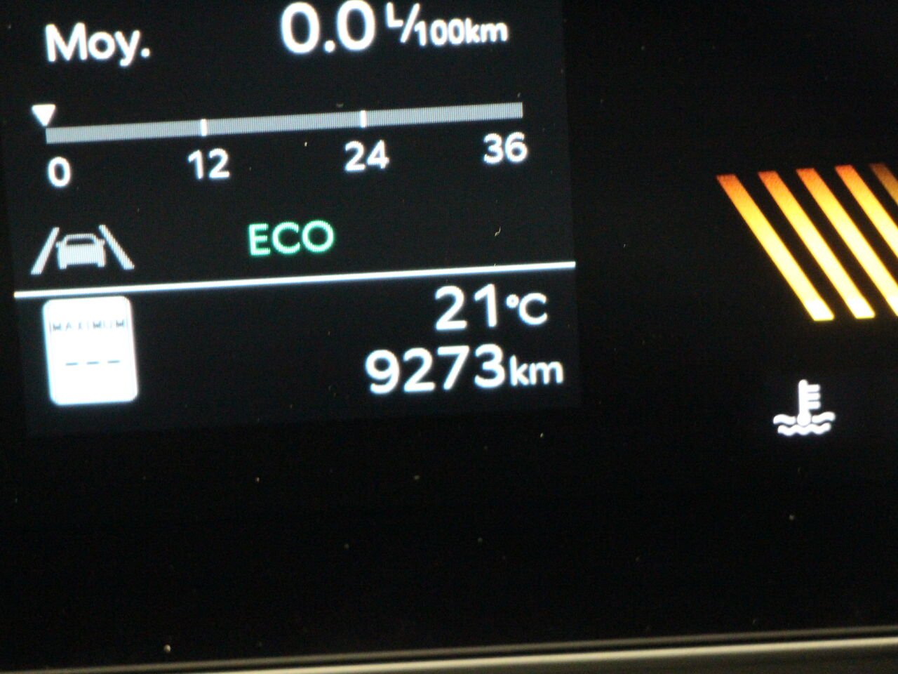 Kia Carnival EX+ TA 2026 Gris Châteauguay - photo #17