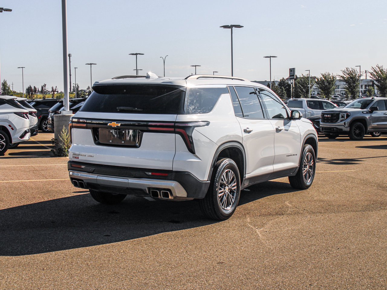 2025 Chevrolet Traverse AWD 4dr LT White Sherwood Park - photo #8