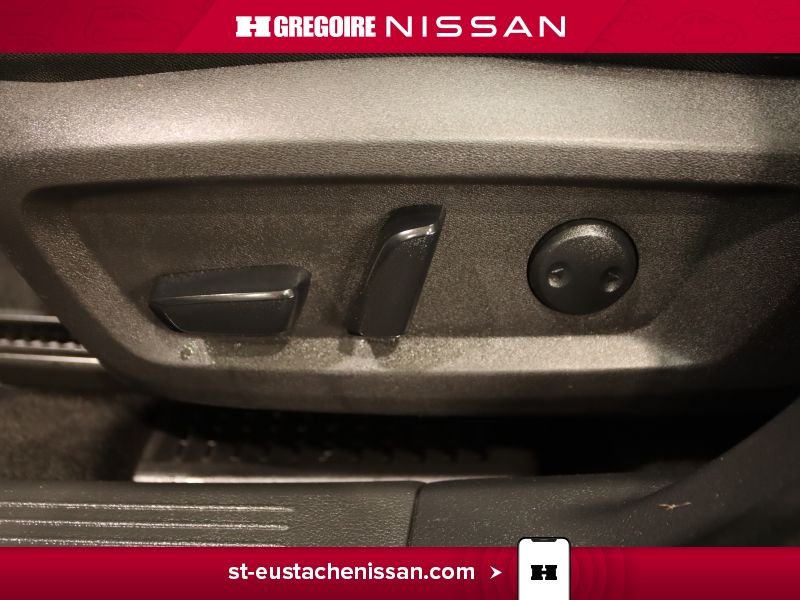 2023 Nissan Rogue White Laval - photo #37
