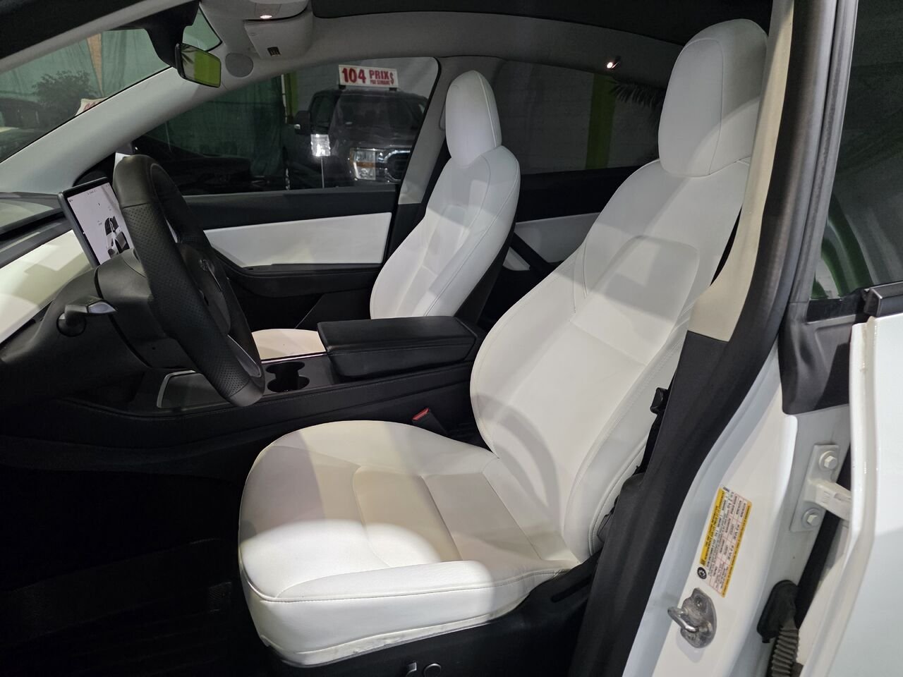 2022 Tesla Model Y White  - photo #9