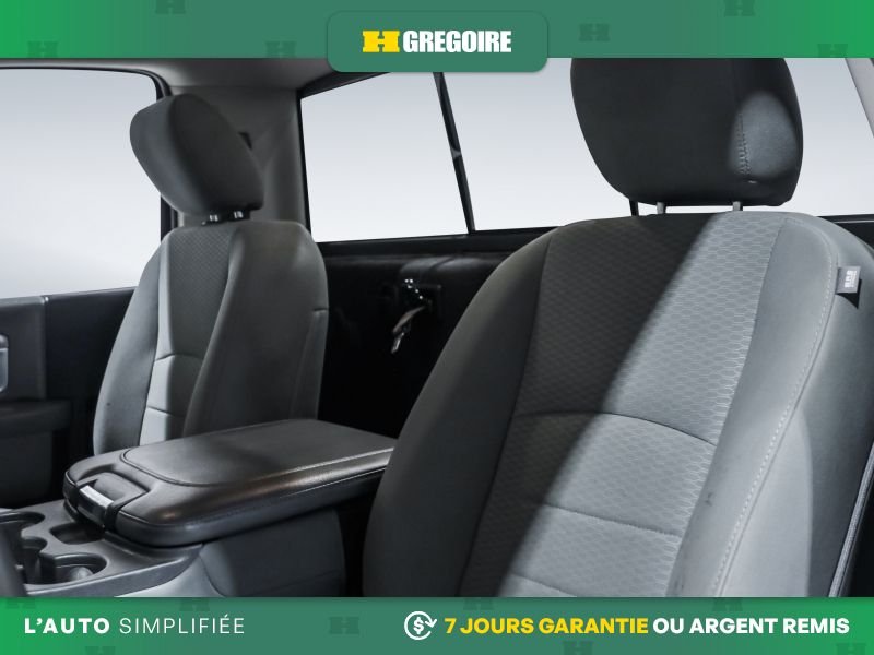 2020 Ram 1500 White Blainville - photo #15