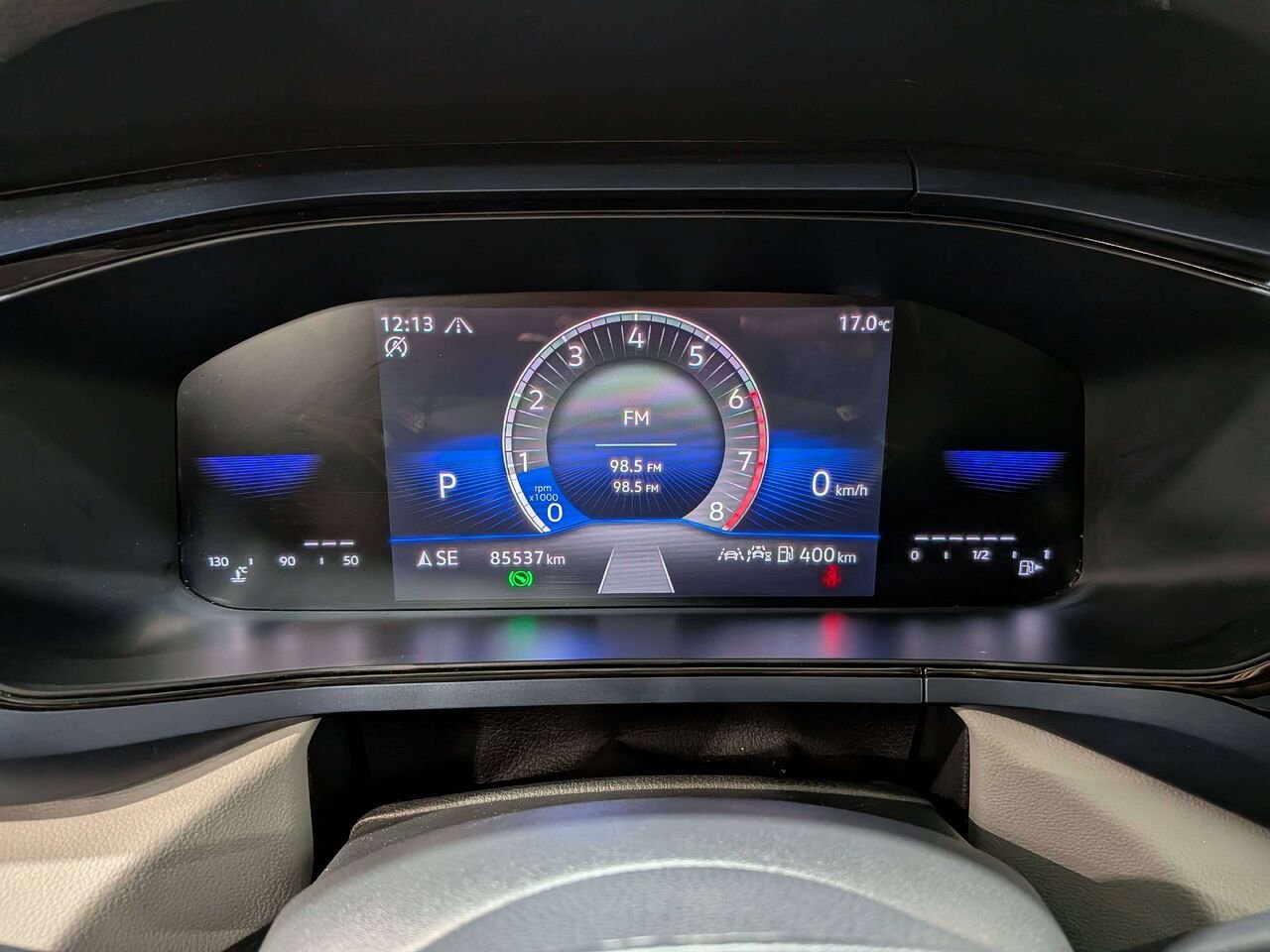 2024 Volkswagen Taos Comfortline 4MOTION White Val-David - photo #16