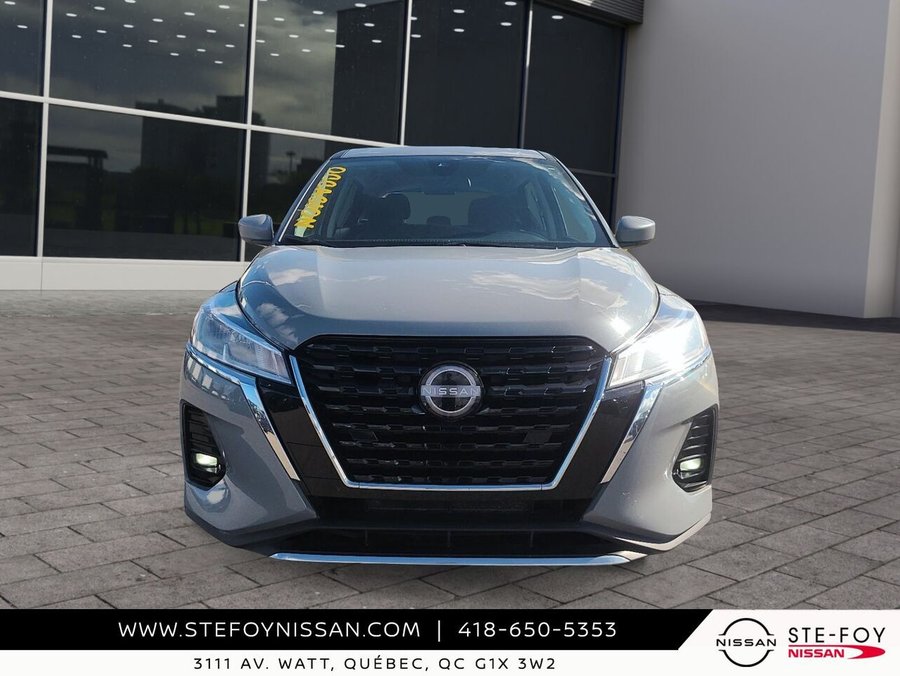 Nissan Kicks s S TA 2024 Gris