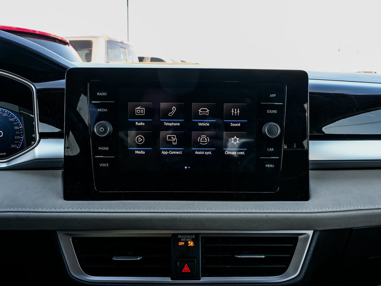 2025 Volkswagen Taos Comfortline 4MOTION Black Sherwood Park - photo #24