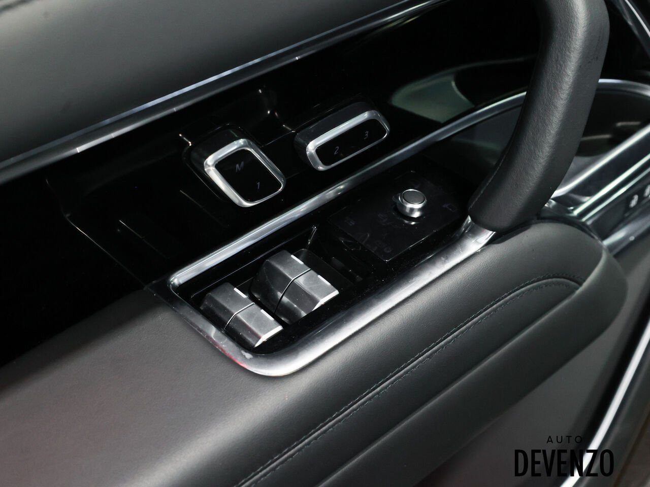 Land Rover Range Rover 2024 Noir Saint-Eustache - photo #14