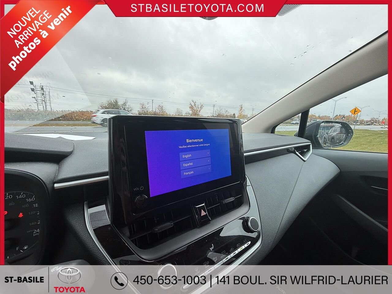 TOYOTA COROLLA 2024 Noir Saint-Basile-le-Grand - photo #7