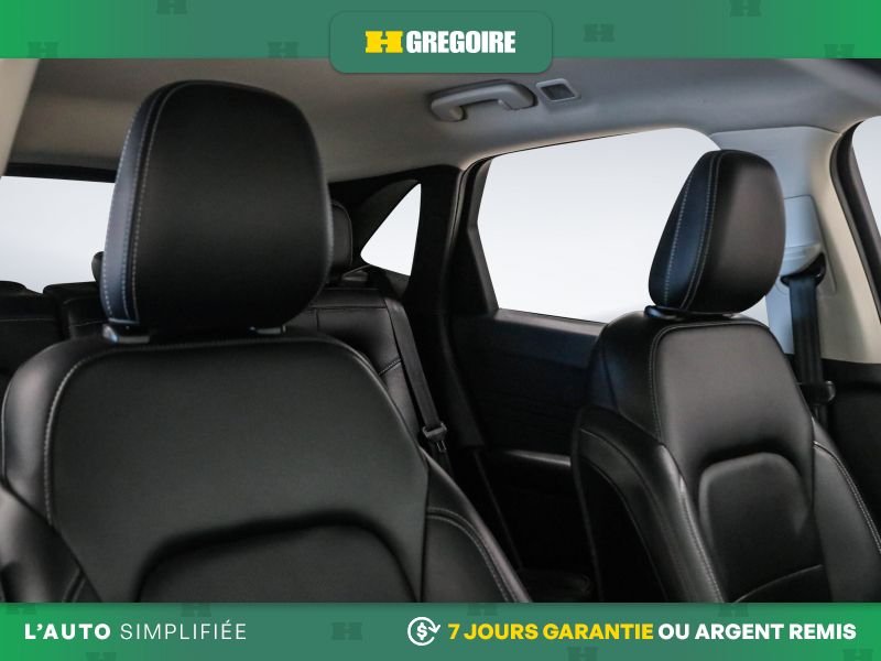 2022 Ford Escape Grey Laval - photo #27