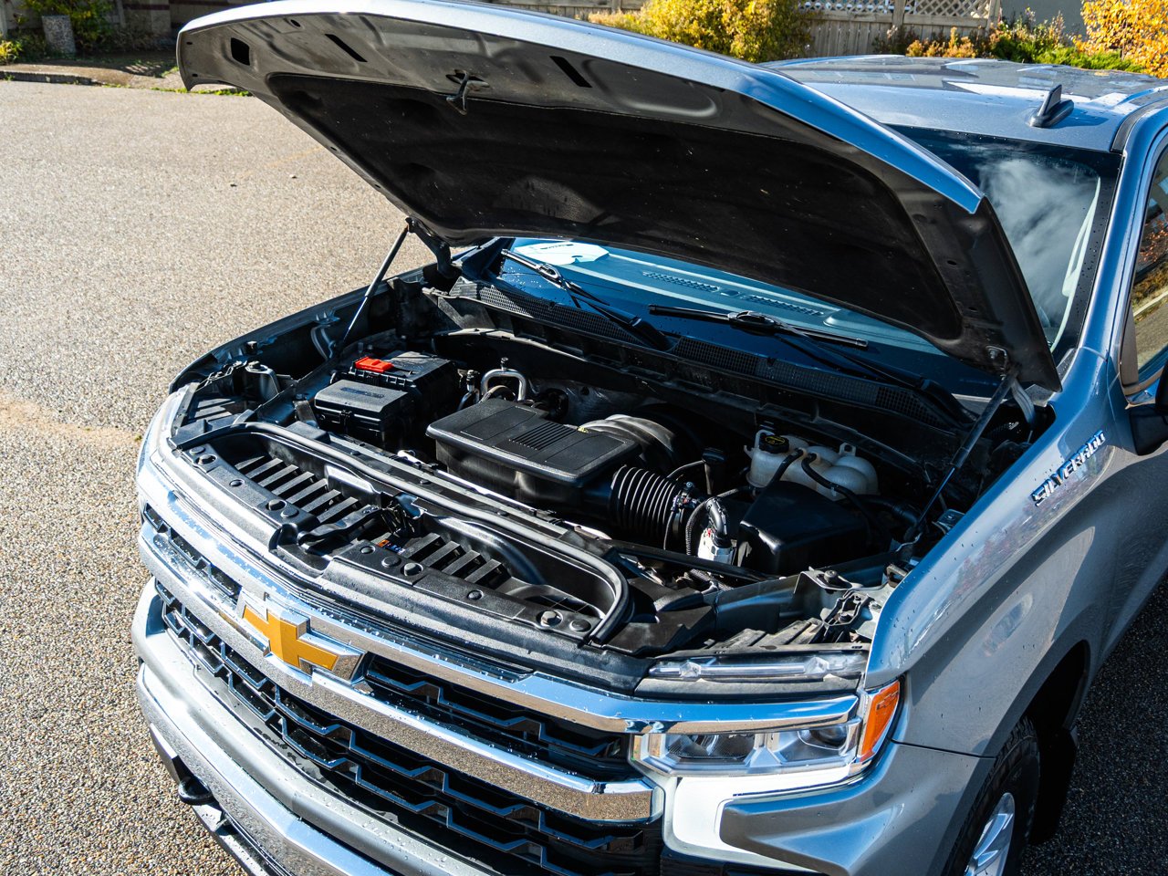 2025 Chevrolet Silverado 1500 4WD Crew Cab 147 LT Grey Sherwood Park - photo #6