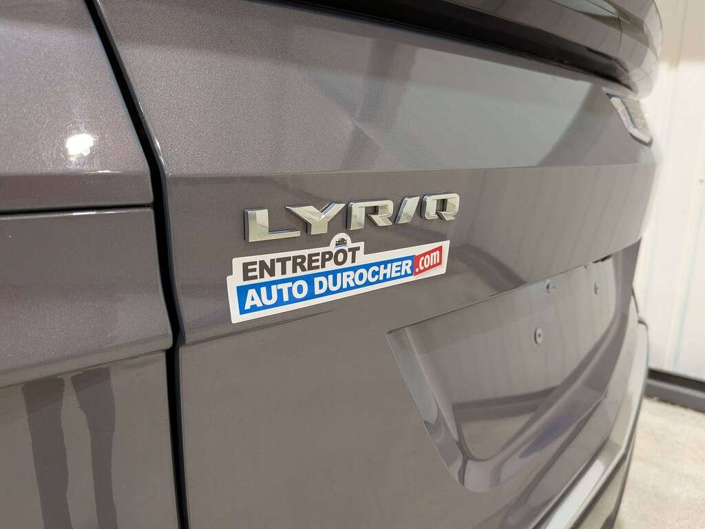 Cadillac LYRIQ 4dr Tech w/1SA 2024 Gris Val-David - photo #35