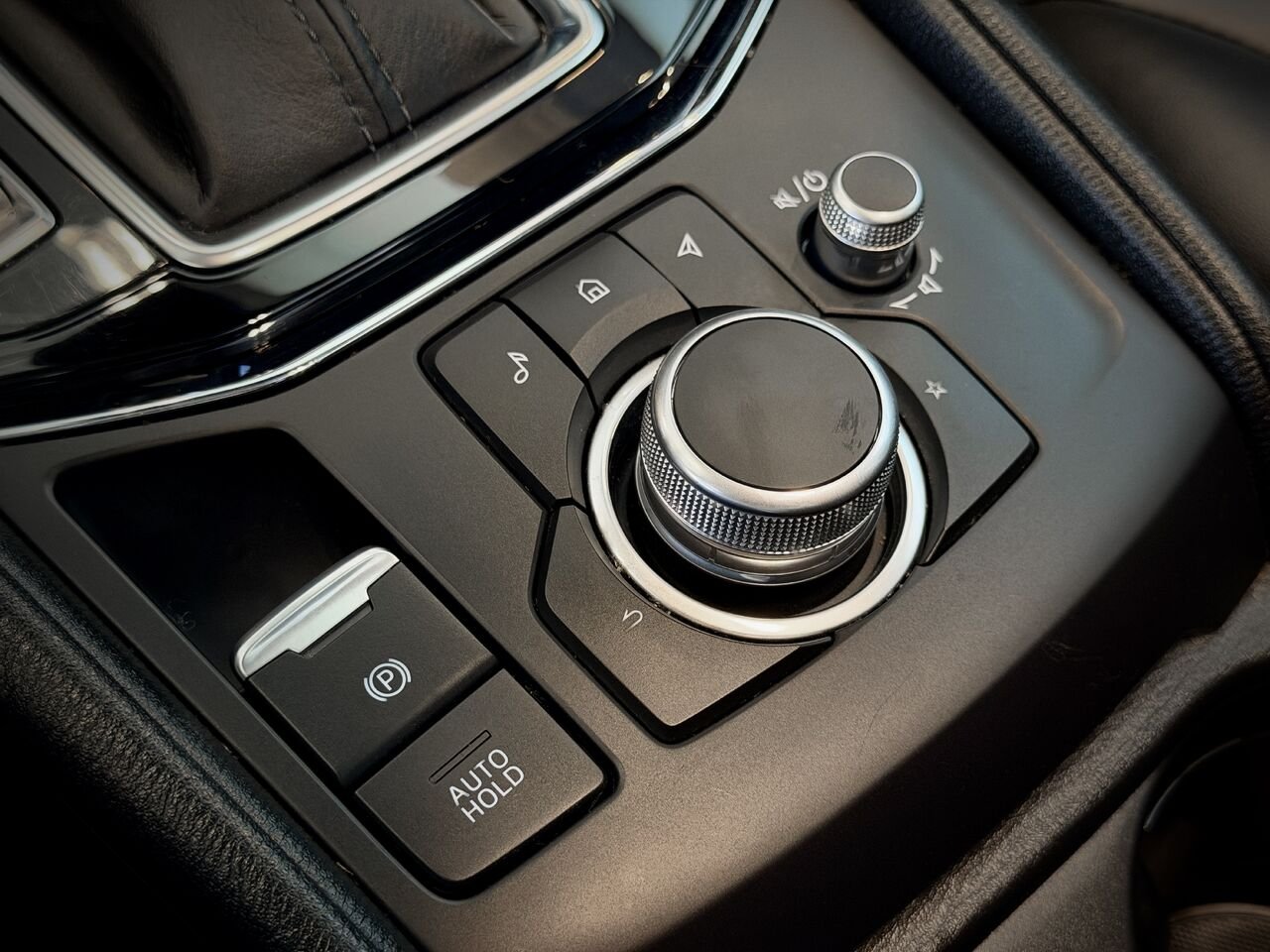 2022 Mazda CX-5 White Notre-Dame-des-Prairies - photo #32