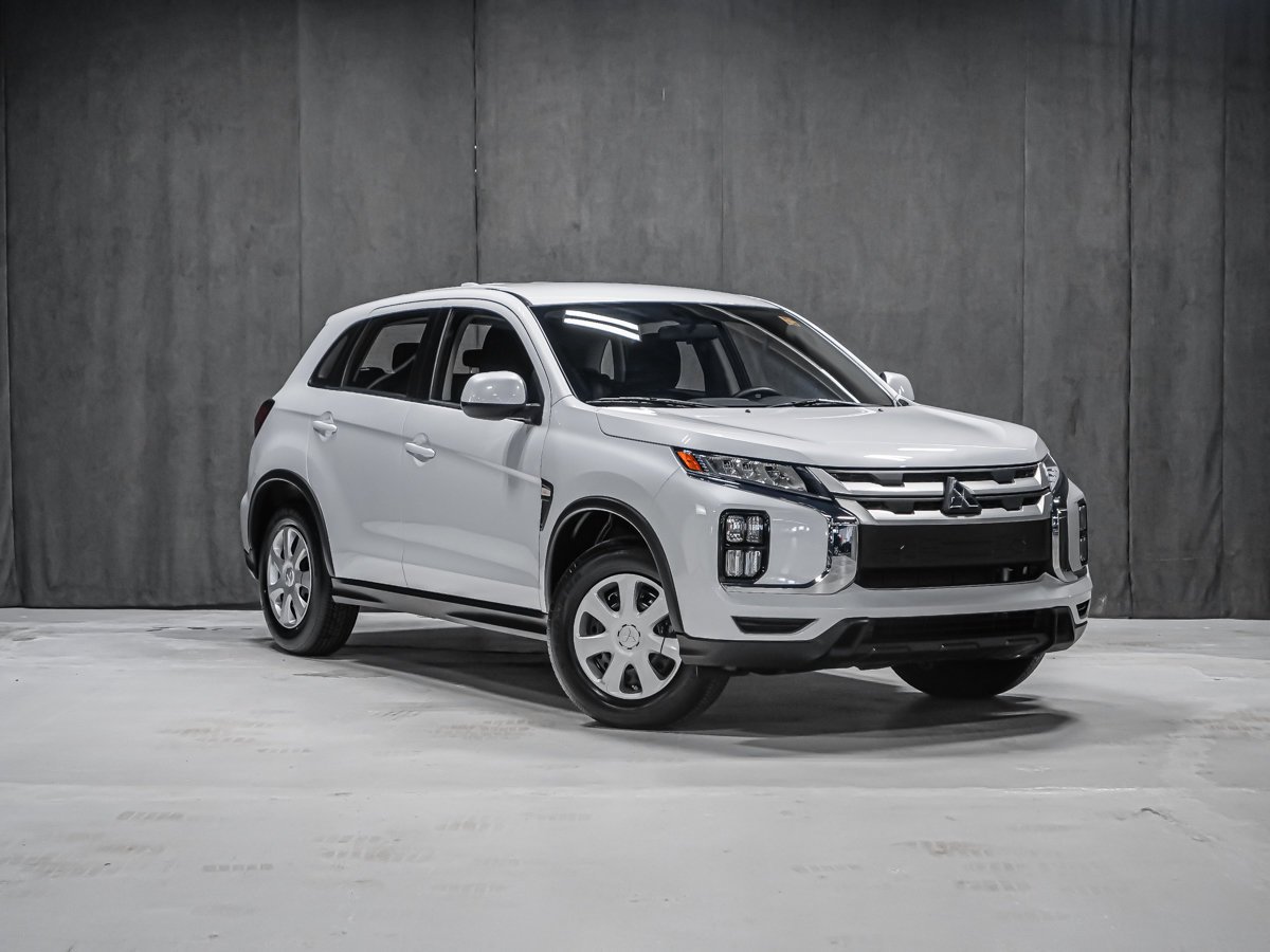 Mitsubishi RVR ES FWD CARPLAY CAMÉRA SIÈGES CHAUFFANTS 2025 Gris Montréal - photo #1