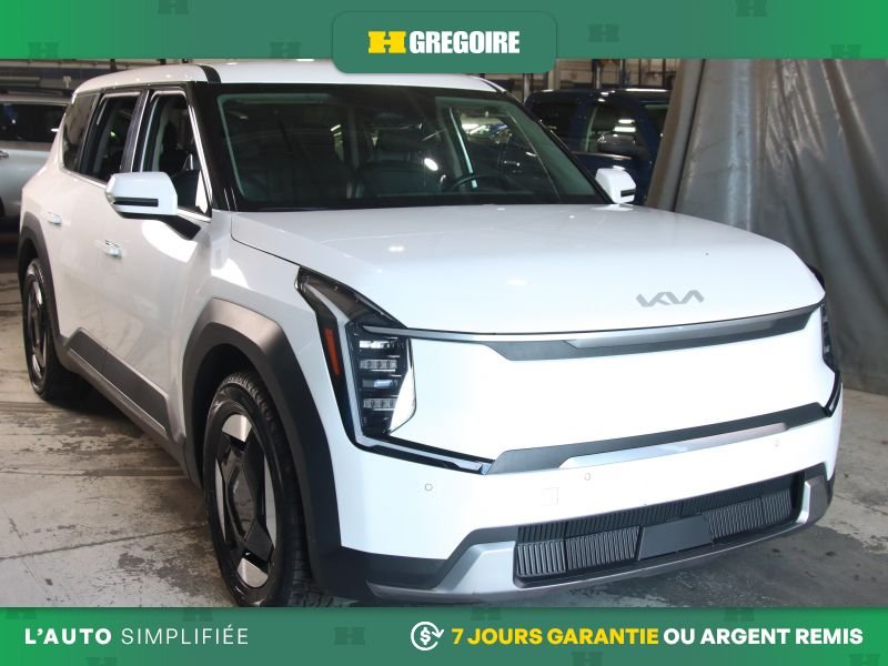 Kia EV9 822631 | Light AUTO A/C MAGS CUIR NAV CAM RECUL BLUETOOTH 2024 Blanc Laval - photo #0