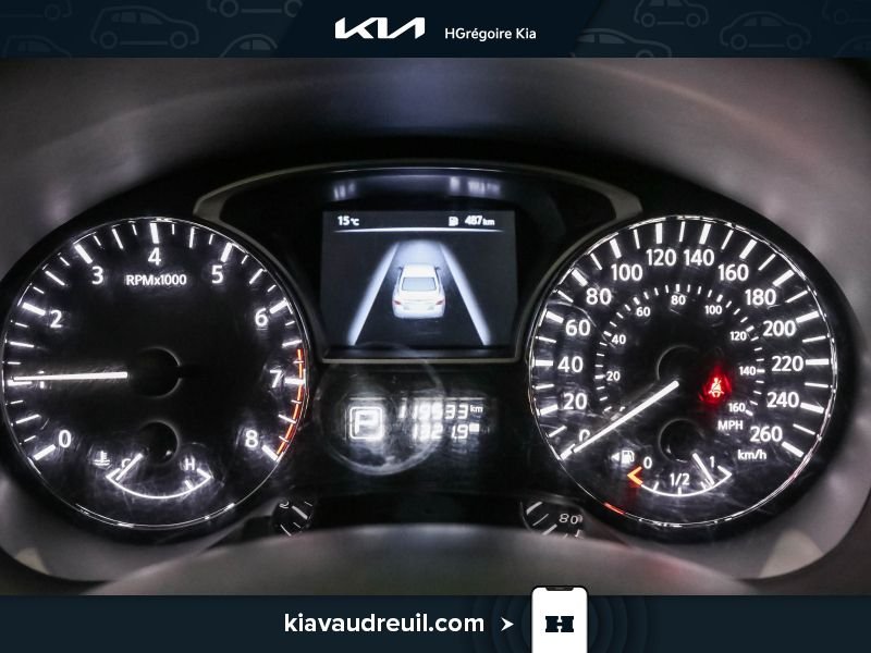 2015 Nissan Altima Grey Laval - photo #17
