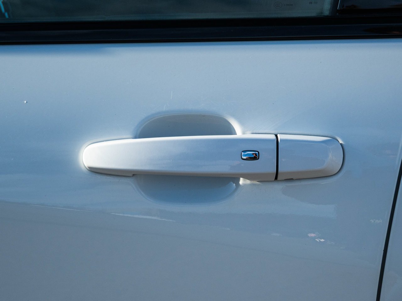 2024 Chevrolet Equinox AWD 4dr RS White Sherwood Park - photo #8