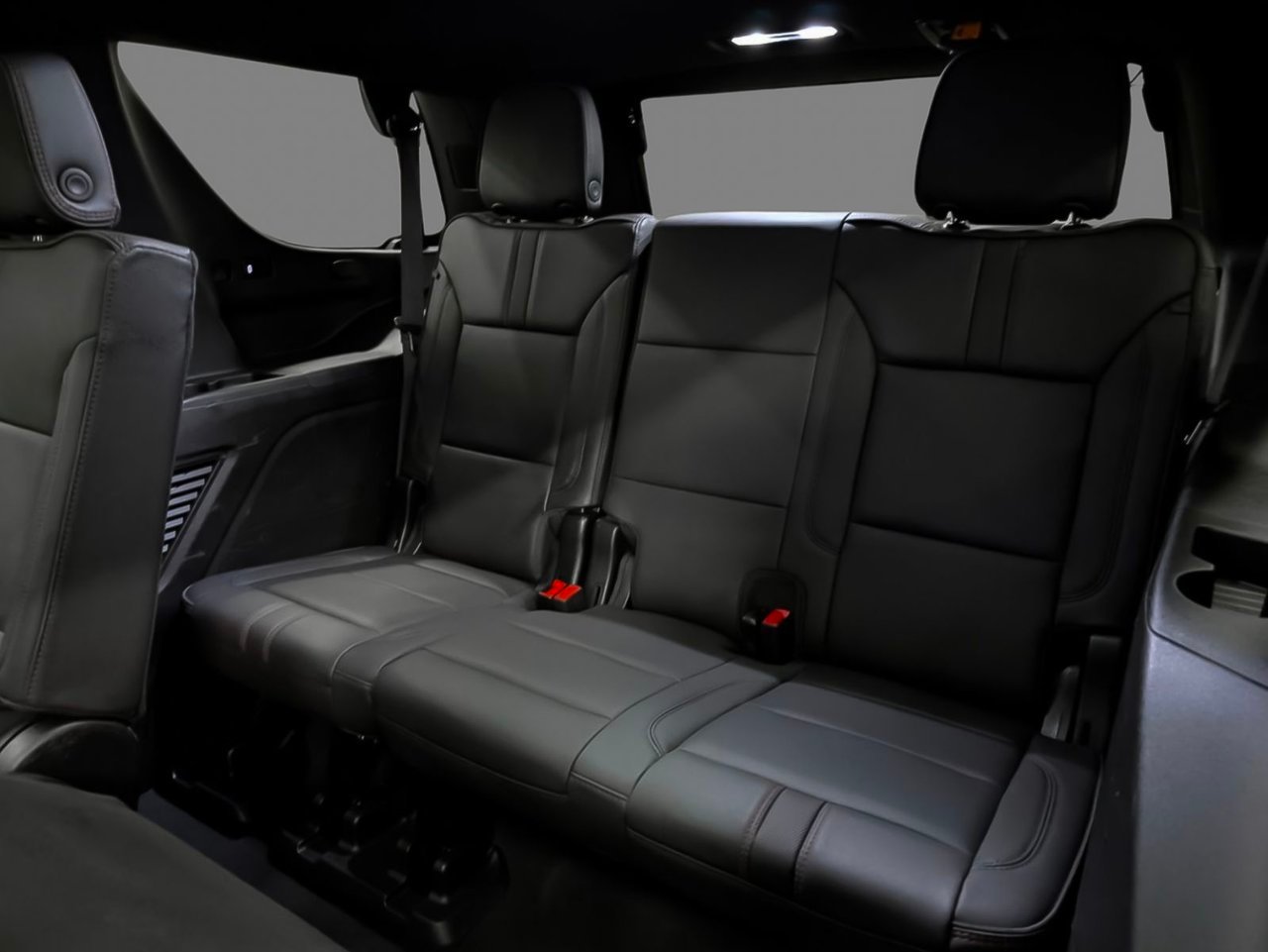 Chevrolet Tahoe RST 2023 . Saint-Eustache - photo #12