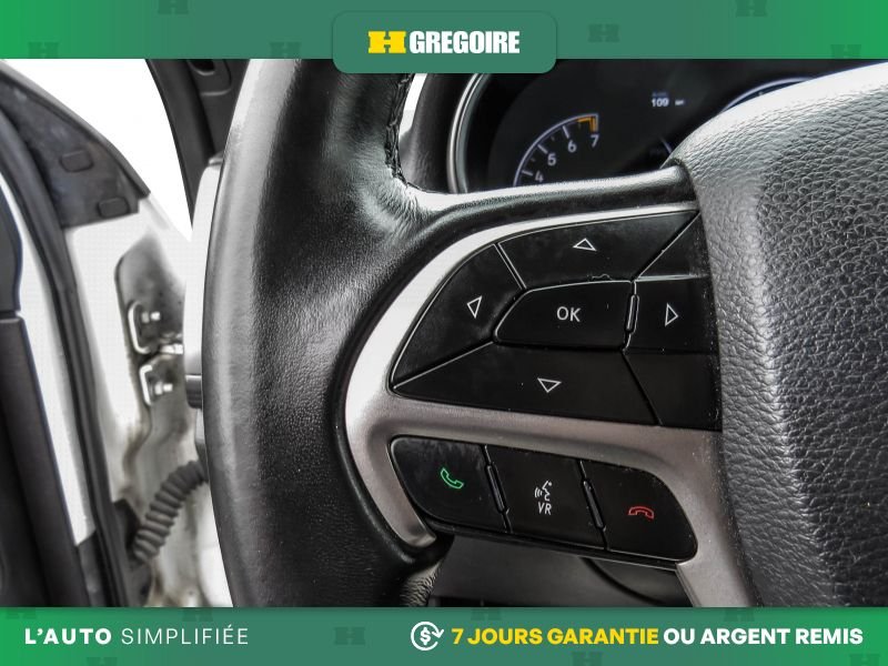 2019 Jeep Grand Cherokee Black Laval - photo #22