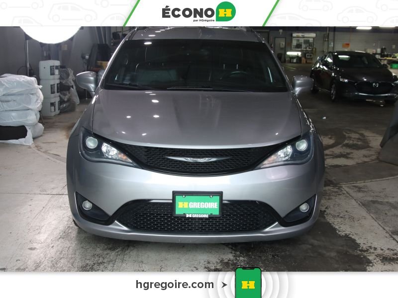 Chrysler Pacifica 820787 | Touring-L CUIR BLUETOOTH CAMÉRA MAGS 2019 Gris Laval - photo #2