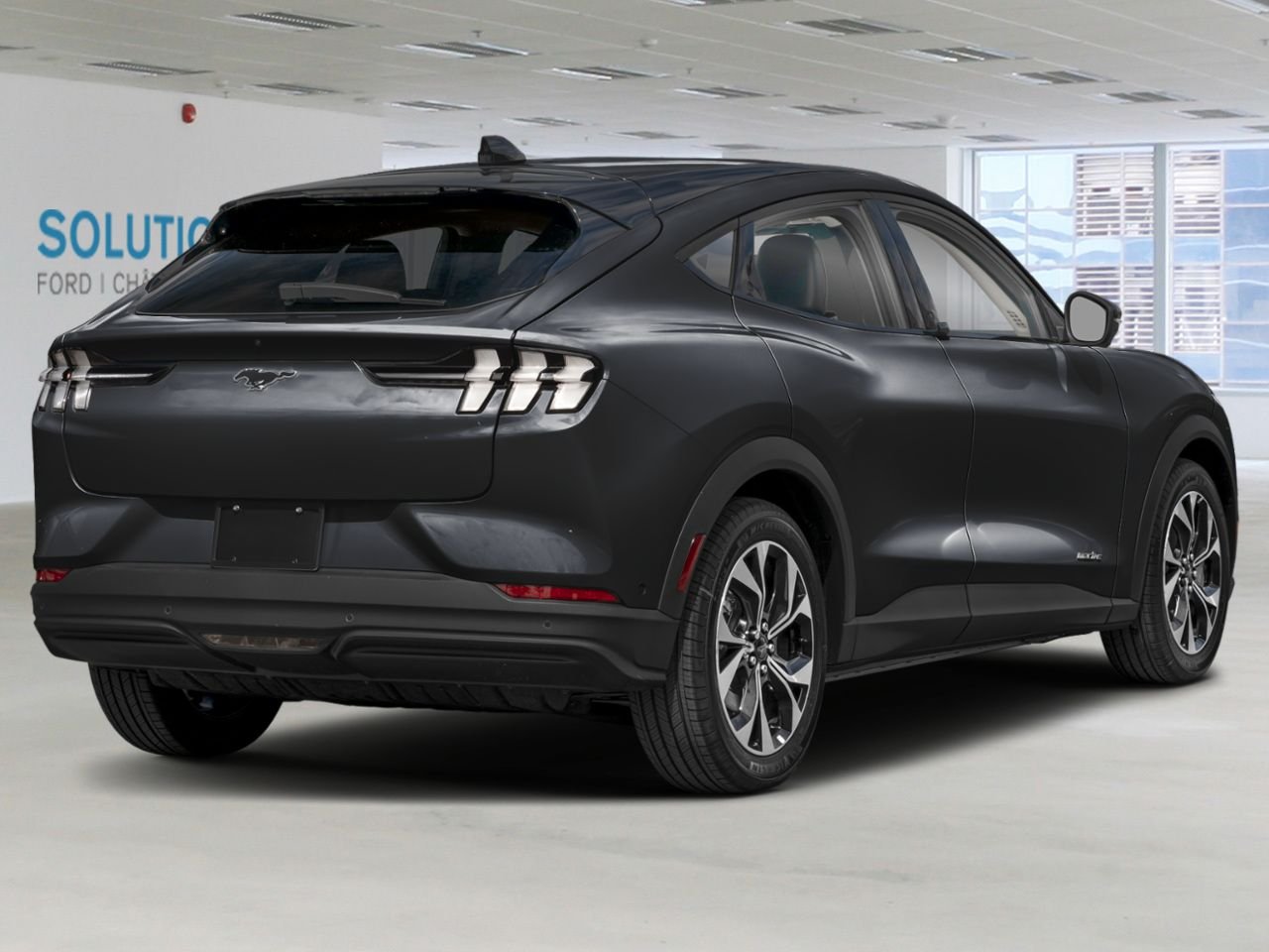 2026 Ford Mustang Mach-E Shadow Black Châteauguay - photo #2