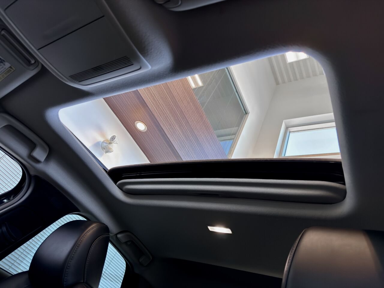 Mazda CX-30 GS-LUXE 2024 Bleu Notre-Dame-des-Prairies - photo #15