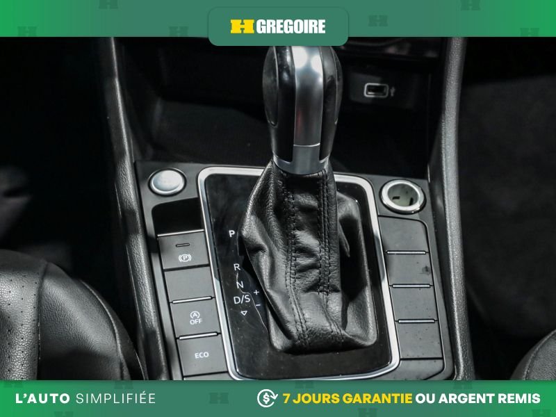 Volkswagen Jetta 820760 | Highline AUTO AC CUIR TOIT MAGS CAM RECULE 2019 Blanc Laval - photo #20