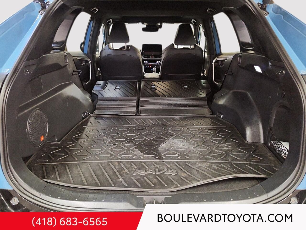 Toyota RAV4 100398A-4 | HYBRIDE, XSE, AWD 2024 Bleu Québec - photo #22
