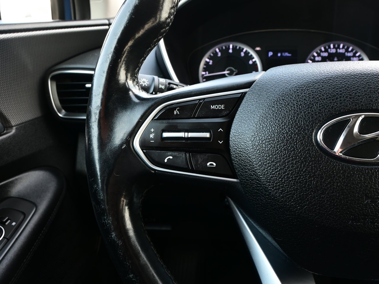 2019 Hyundai Santa Fe 2.4L Preferred AWD Blue Sherwood Park - photo #18