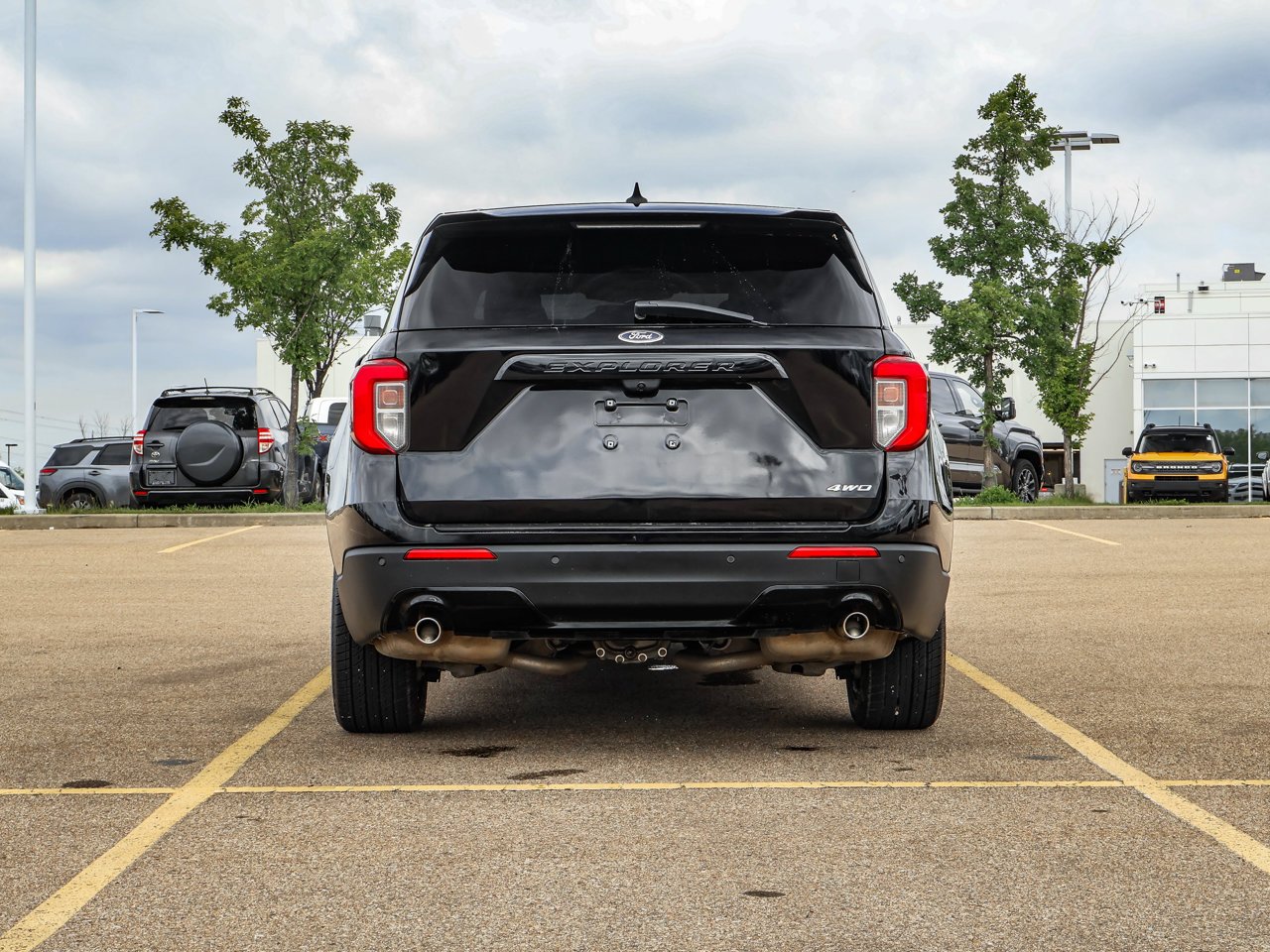 2022 Ford Explorer ST-Line 4WD Black Sherwood Park - photo #6