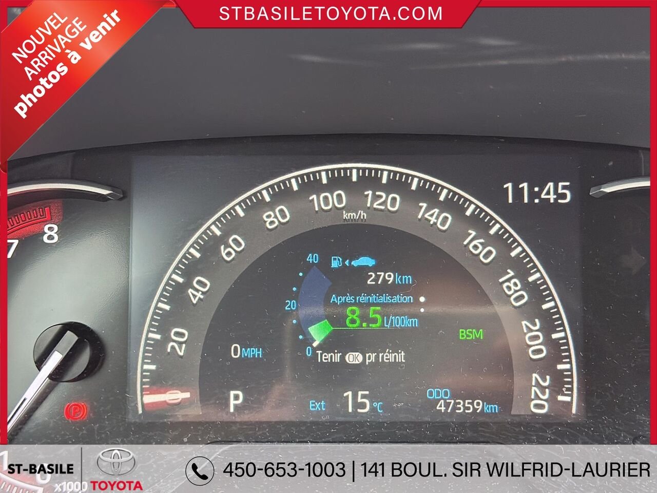 2024 TOYOTA RAV4 Grey Saint-Basile-le-Grand - photo #4
