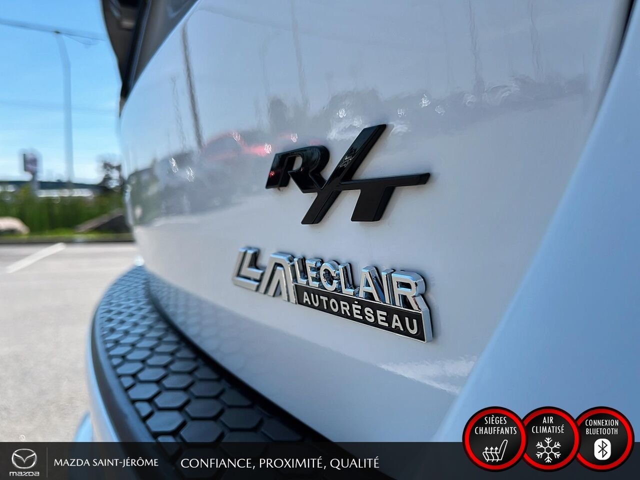 Dodge Durango R/T Plus | CUIR NAPPA | TOIT OUVRANT | 19 HAUT-PARLEURS | GR. REMORQUAGE | 7 PLACES 2024 Blanc Saint-Jérôme - photo #8