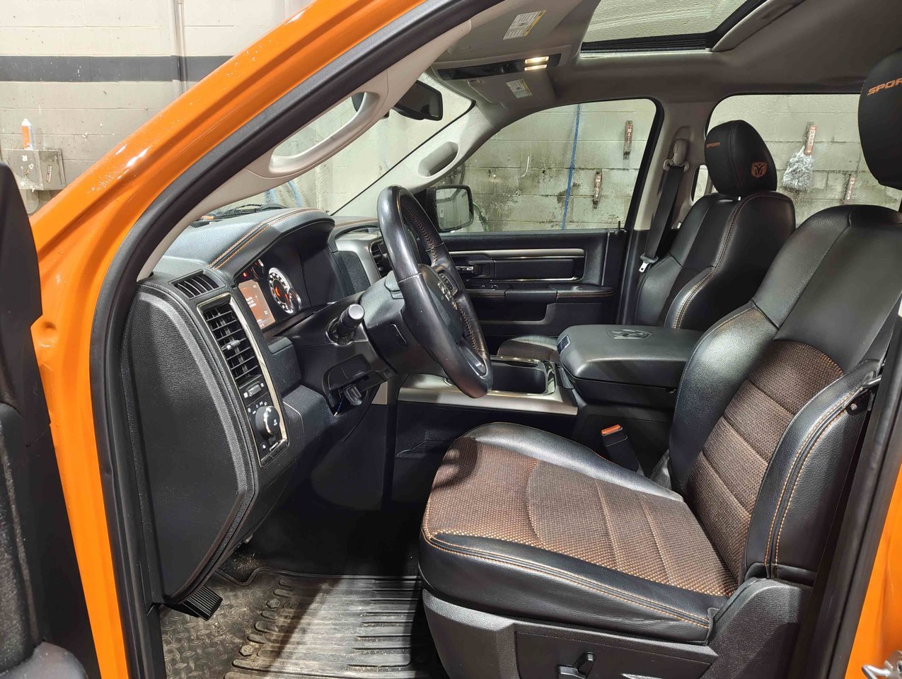 2017 Ram 1500 4WD Crew Cab 140.5 Sport Orange Sherwood Park - photo #7