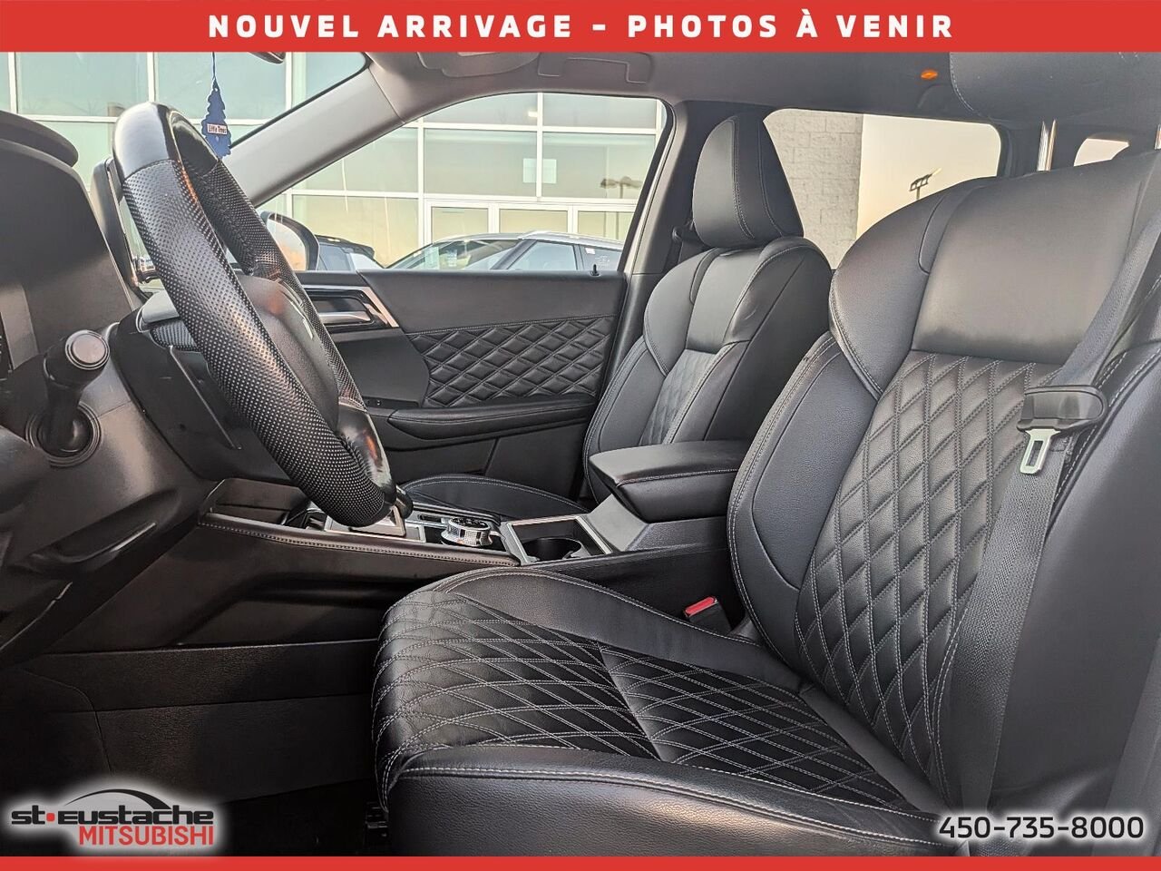 Mitsubishi Outlander 2023 Blanc Saint-Eustache - photo #4