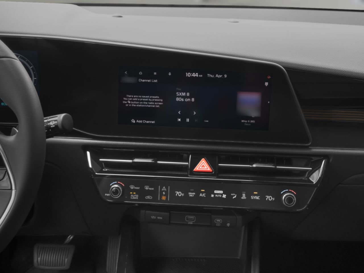2026 Kia Niro EV Snow White Pearl Gatineau - photo #10
