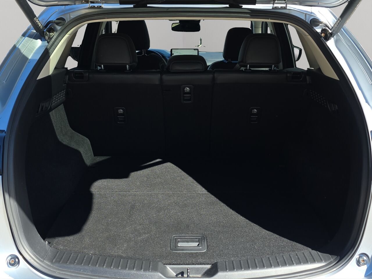 2022 Mazda CX-5 GT TI, Toit ouvrant, navigation, détecteur d'angles morts Silver Val-David - photo #26