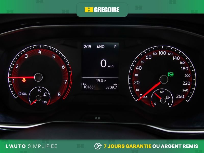 Volkswagen Jetta 2019 Gris Blainville - photo #10
