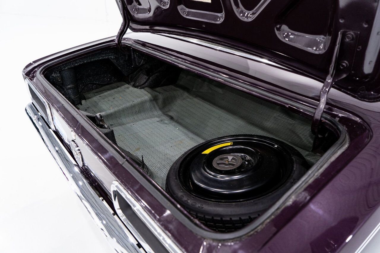Chevrolet Camaro PRIX EN USD Convertible Beautifully presented from former Restoration 1967 mauve Montréal - photo #23