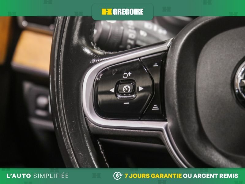 2019 Volvo XC90 White Laval - photo #20