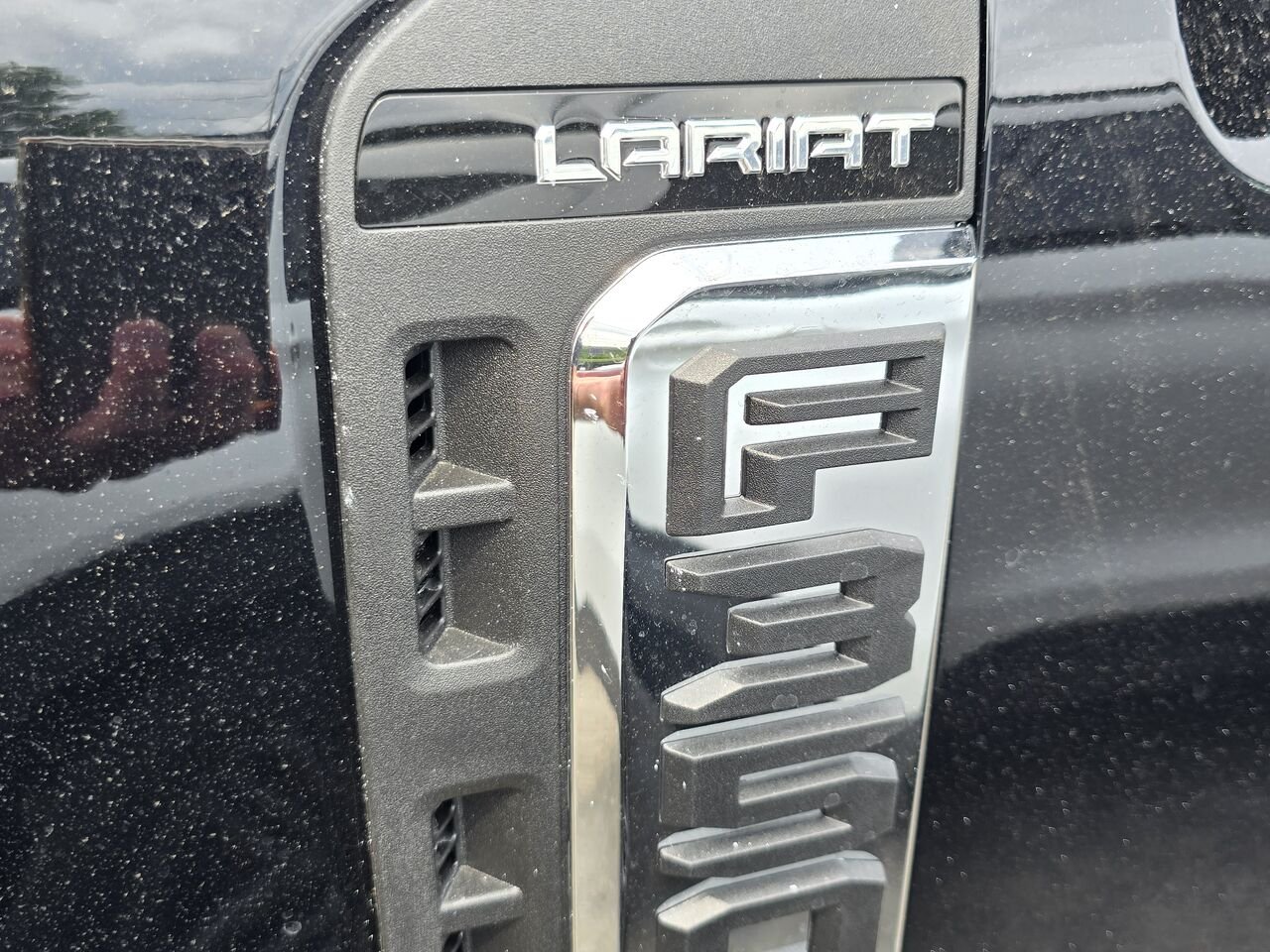 Ford Super Duty F-350 à roues arrière jumelées 2026 Noir agate métallisé Châteauguay - photo #1