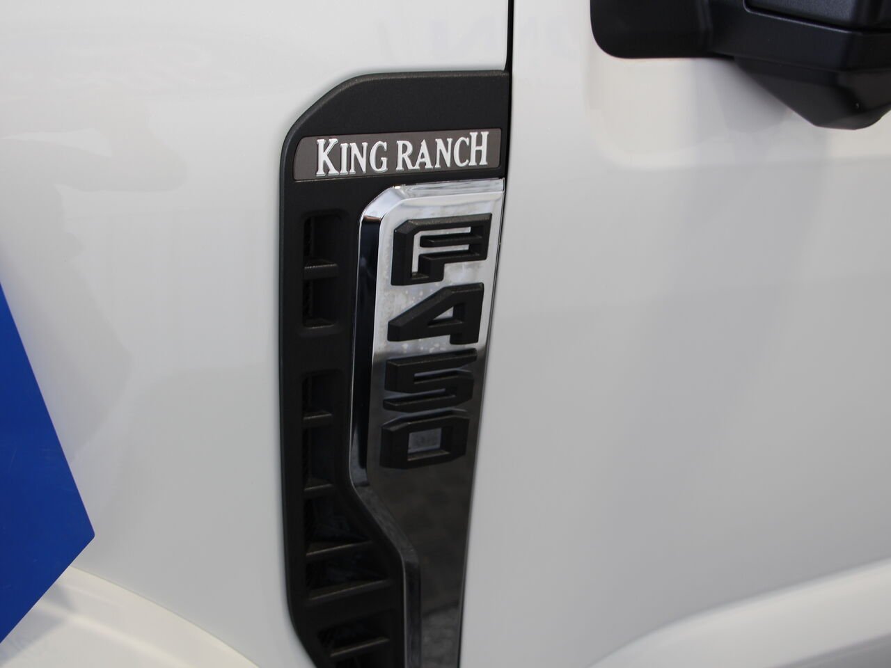 Ford Super Duty F-450 DRW King Ranch cabine 6 places 4RM caisse de 8 pi 2024 Blanc Châteauguay - photo #33
