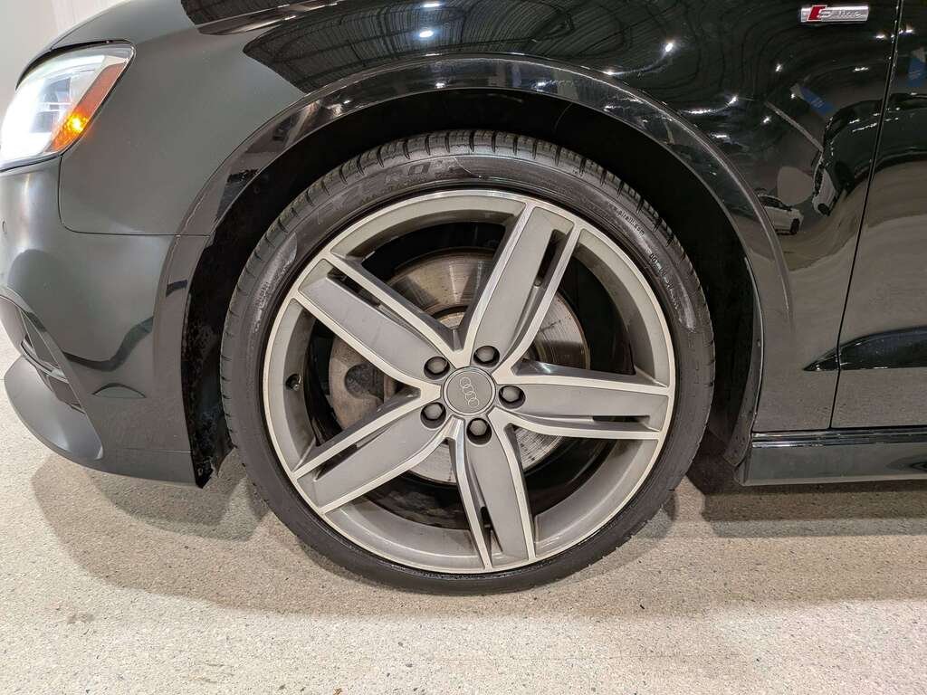 2020 Audi A3 Sedan Progressiv 45 TFSI quattro Black Val-David - photo #33