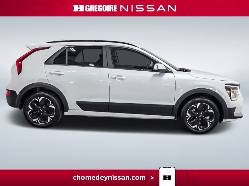 2024 Kia Niro White Blainville - photo #10